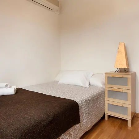 Guestready - Charming Simplicity Near Casa Mila Apartment