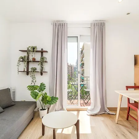 Guestready - Charming Simplicity Near Casa Mila Lägenhet
